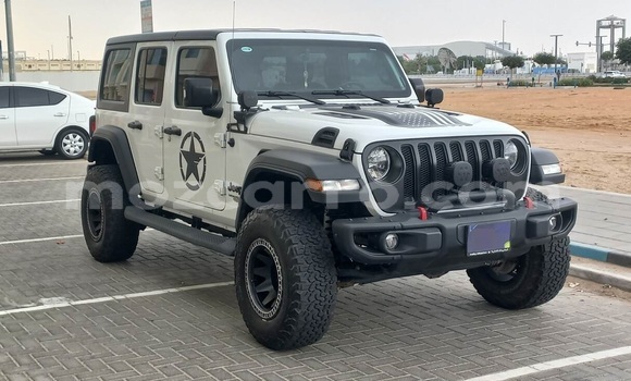 Buy Used Jeep Wrangler White Car in Lugela in Zambezia Buy Used Jeep Wrangler White Car in Lugela in Zambezia