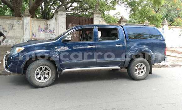 Tenga Tsaru Toyota Hilux Bhuruu Mota in Maputo in Maputo Tenga Tsaru Toyota Hilux Bhuruu Mota in Maputo in Maputo