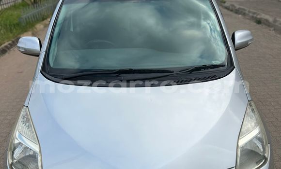 Nunua Ilio tumika Toyota Ractis Fedha Gari ndani ya Maputo nchini Maputo Nunua Ilio tumika Toyota Ractis Fedha Gari ndani ya Maputo nchini Maputo