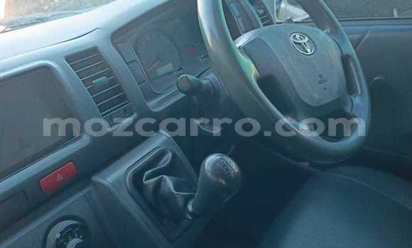 Tenga Tsaru Toyota Hiace Chena Mota in Maputo in Maputo Tenga Tsaru Toyota Hiace Chena Mota in Maputo in Maputo