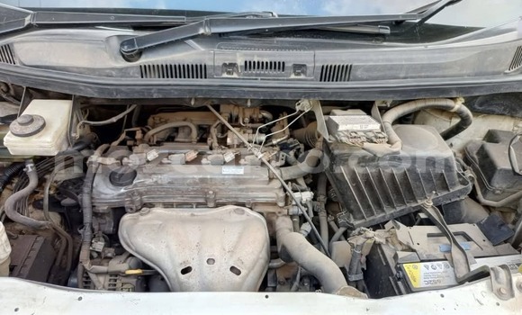 Buy Used Toyota Voxy White Car in Maputo in Maputo Buy Used Toyota Voxy White Car in Maputo in Maputo