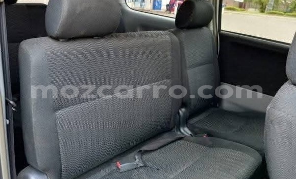 Buy Used Toyota Voxy White Car in Maputo in Maputo Buy Used Toyota Voxy White Car in Maputo in Maputo
