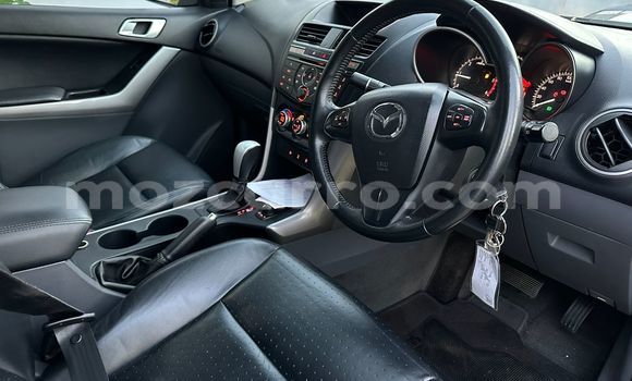 Nunua Ilio tumika Mazda BT-50 Brown Gari ndani ya Maputo nchini Maputo Nunua Ilio tumika Mazda BT-50 Brown Gari ndani ya Maputo nchini Maputo