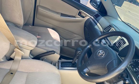 Comprar Usado Toyota Runx Prata Carro em Maputo em Maputo Comprar Usado Toyota Runx Prata Carro em Maputo em Maputo