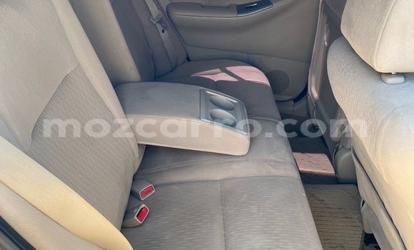 Comprar Usado Toyota Runx Prata Carro em Maputo em Maputo Comprar Usado Toyota Runx Prata Carro em Maputo em Maputo