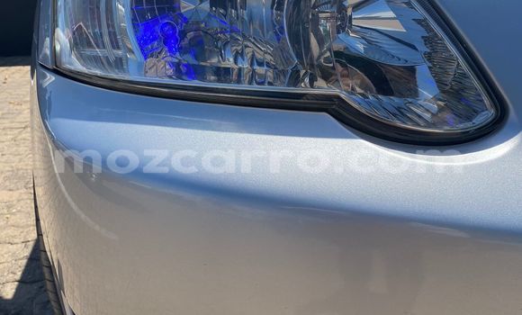 Comprar Usado Toyota Runx Prata Carro em Maputo em Maputo Comprar Usado Toyota Runx Prata Carro em Maputo em Maputo