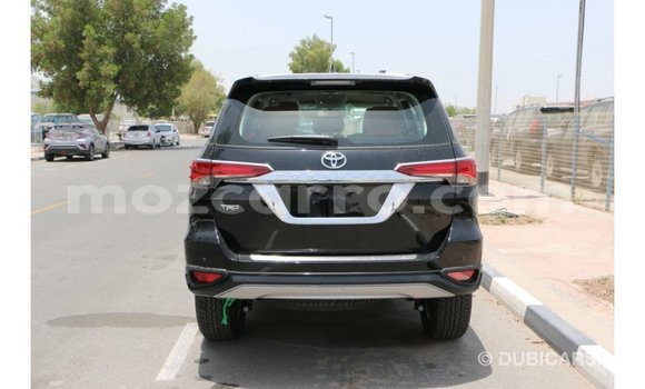 Comprar Importar Toyota Fortuner Preto Carro em Import - Dubai em Cabo Delgado Comprar Importar Toyota Fortuner Preto Carro em Import - Dubai em Cabo Delgado