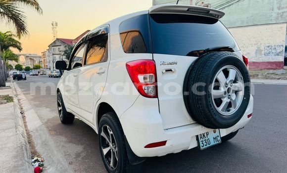 Buy Used Toyota Rush White Car in Maputo in Maputo Buy Used Toyota Rush White Car in Maputo in Maputo