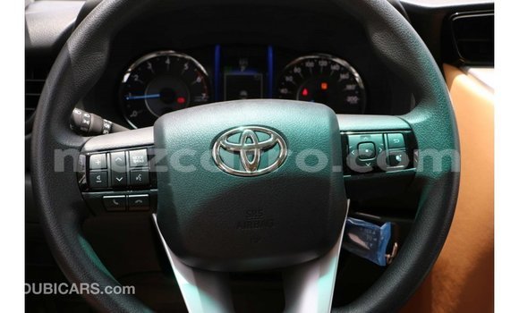 Comprar Importar Toyota Fortuner Preto Carro em Import - Dubai em Cabo Delgado Comprar Importar Toyota Fortuner Preto Carro em Import - Dubai em Cabo Delgado