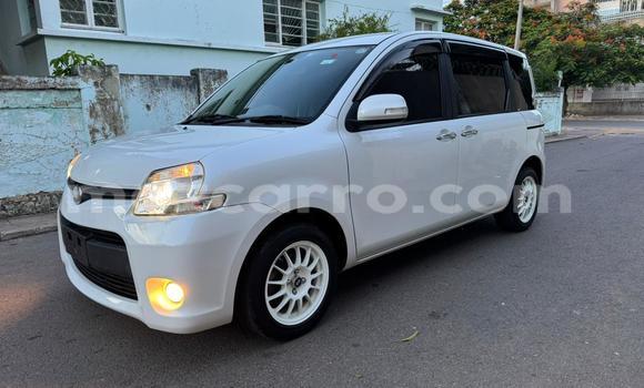 Nunua Mpya Toyota Sienta Nyeupe Gari ndani ya Maputo nchini Maputo Nunua Mpya Toyota Sienta Nyeupe Gari ndani ya Maputo nchini Maputo