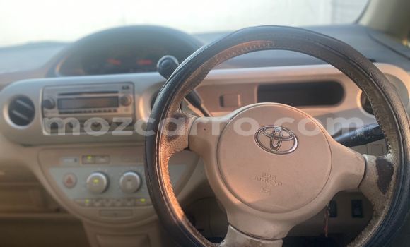 Nunua Ilio tumika Toyota Porte Bluu Gari ndani ya Maputo nchini Maputo Nunua Ilio tumika Toyota Porte Bluu Gari ndani ya Maputo nchini Maputo