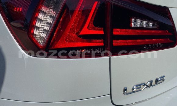 Buy Used Lexus IS White Car in Maputo in Maputo Buy Used Lexus IS White Car in Maputo in Maputo