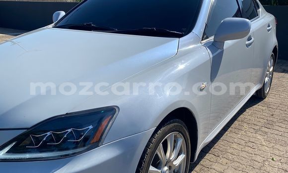Buy Used Lexus IS White Car in Maputo in Maputo Buy Used Lexus IS White Car in Maputo in Maputo