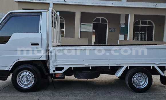 Comprar Usado Toyota LITEACE Branco Caminhão em Maputo em Maputo Comprar Usado Toyota LITEACE Branco Caminhão em Maputo em Maputo