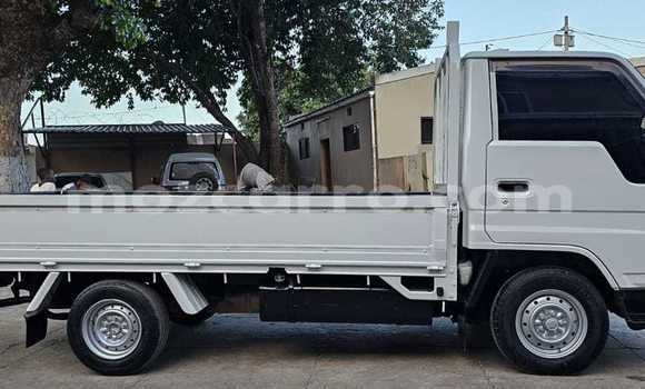 Comprar Usado Toyota LITEACE Branco Caminhão em Maputo em Maputo Comprar Usado Toyota LITEACE Branco Caminhão em Maputo em Maputo
