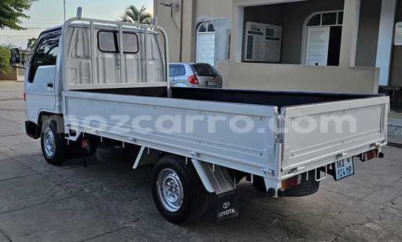 Comprar Usado Toyota LITEACE Branco Caminhão em Maputo em Maputo Comprar Usado Toyota LITEACE Branco Caminhão em Maputo em Maputo