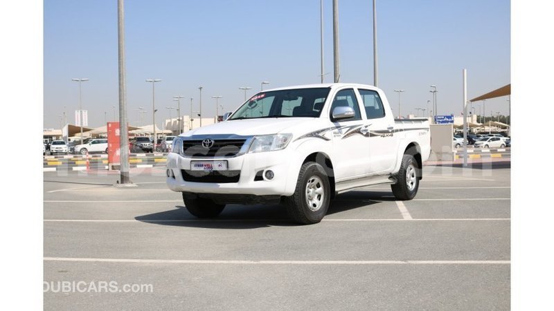 Big with watermark toyota hilux cabo delgado import dubai 5863