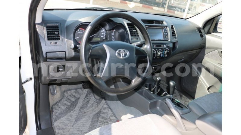 Big with watermark toyota hilux cabo delgado import dubai 5863