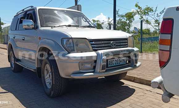 Tenga Tsaru Toyota Land Cruiser Prado Zvimwe Mota in Maputo in Maputo Tenga Tsaru Toyota Land Cruiser Prado Zvimwe Mota in Maputo in Maputo