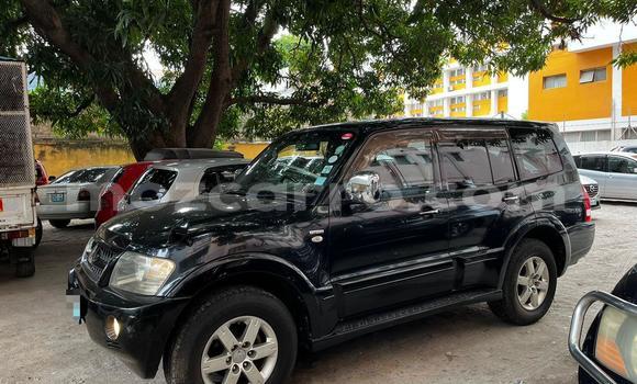 Buy Used Mitsubishi Pajero Black Car in Maputo in Maputo Buy Used Mitsubishi Pajero Black Car in Maputo in Maputo