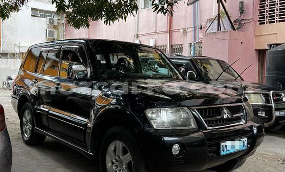Buy Used Mitsubishi Pajero Black Car in Maputo in Maputo Buy Used Mitsubishi Pajero Black Car in Maputo in Maputo