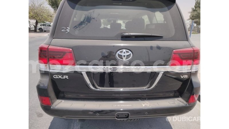 Big with watermark toyota land cruiser cabo delgado import dubai 5865