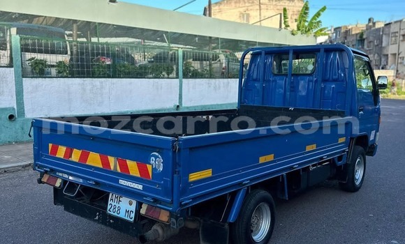 Comprar Usado Toyota Dyna Azul Carro em Maputo em Maputo Comprar Usado Toyota Dyna Azul Carro em Maputo em Maputo