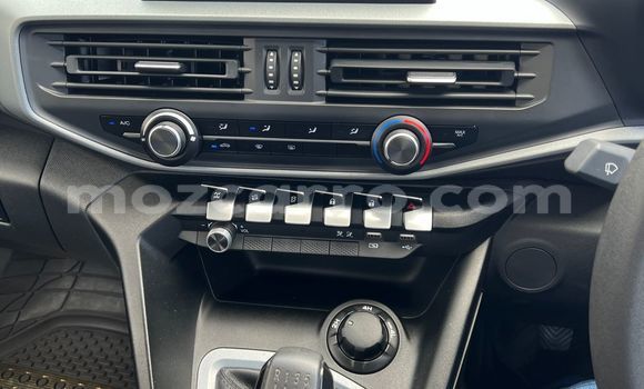 Nunua Mpya Peugeot Traveller Nyingine Gari ndani ya Maputo nchini Maputo Nunua Mpya Peugeot Traveller Nyingine Gari ndani ya Maputo nchini Maputo