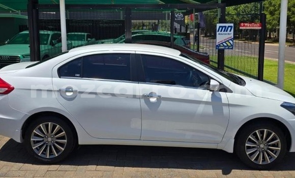 Buy Used Suzuki Ciaz White Car in Maputo in Maputo Buy Used Suzuki Ciaz White Car in Maputo in Maputo