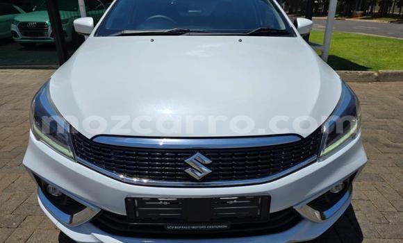 Buy Used Suzuki Ciaz White Car in Maputo in Maputo Buy Used Suzuki Ciaz White Car in Maputo in Maputo