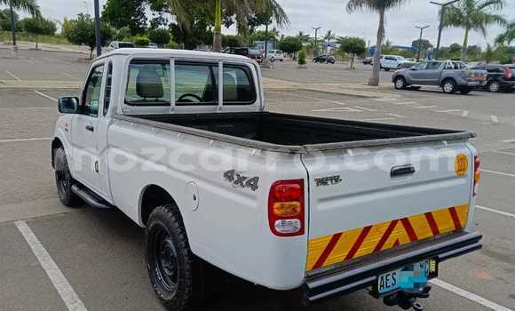 Buy Used Mahindra Scorpio White Car in Maputo in Maputo Buy Used Mahindra Scorpio White Car in Maputo in Maputo