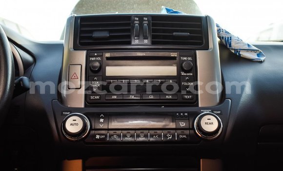 Tenga Imported Toyota Prado Zvimwe Mota in Import - Dubai in Cabo Delgado Tenga Imported Toyota Prado Zvimwe Mota in Import - Dubai in Cabo Delgado