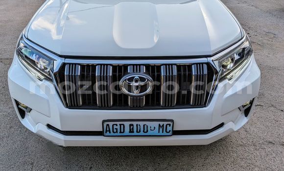 Nunua Ilio tumika Toyota Land Cruiser Prado Nyeupe Gari ndani ya Maputo nchini Maputo Nunua Ilio tumika Toyota Land Cruiser Prado Nyeupe Gari ndani ya Maputo nchini Maputo