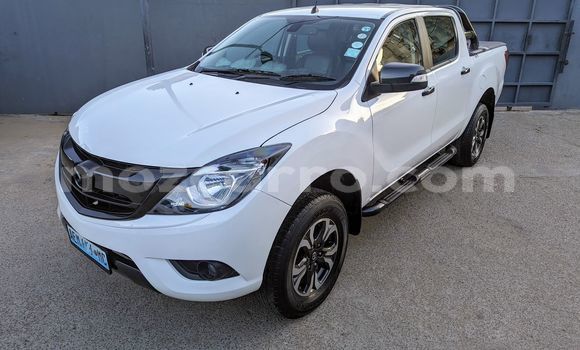 Tenga Tsaru Mazda BT-50 Chena Mota in Maputo in Maputo Tenga Tsaru Mazda BT-50 Chena Mota in Maputo in Maputo