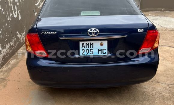 Comprar Usado Toyota Axio Azul Carro em Maputo em Maputo Comprar Usado Toyota Axio Azul Carro em Maputo em Maputo