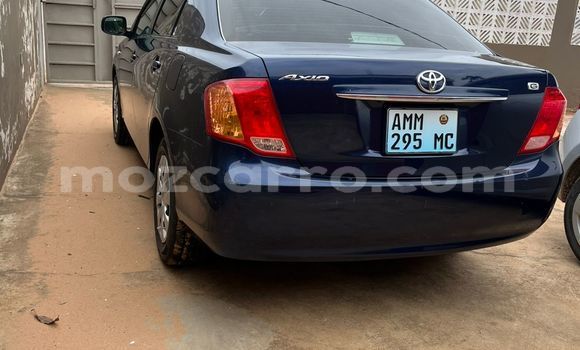 Comprar Usado Toyota Axio Azul Carro em Maputo em Maputo Comprar Usado Toyota Axio Azul Carro em Maputo em Maputo