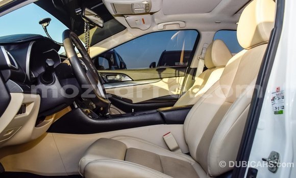 Tenga Imported Nissan Maxima Chena Mota in Import - Dubai in Cabo Delgado Tenga Imported Nissan Maxima Chena Mota in Import - Dubai in Cabo Delgado