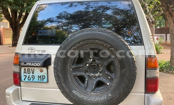 Comprar Usado Toyota Prado Prata Carro em Maputo em Maputo Comprar Usado Toyota Prado Prata Carro em Maputo em Maputo