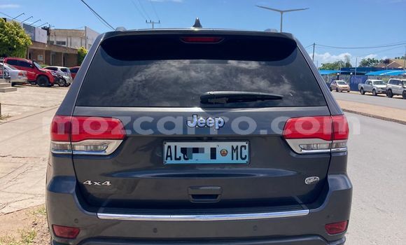 Comprar Usado Jeep Grand Cherokee Preto Carro em Maputo em Maputo Comprar Usado Jeep Grand Cherokee Preto Carro em Maputo em Maputo