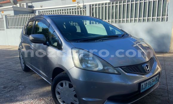 Nunua Ilio tumika Honda Fit Fedha Gari ndani ya Maputo nchini Maputo Nunua Ilio tumika Honda Fit Fedha Gari ndani ya Maputo nchini Maputo