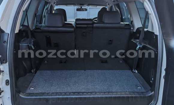 Buy Used Toyota Land Cruiser Prado White Car in Maputo in Maputo Buy Used Toyota Land Cruiser Prado White Car in Maputo in Maputo