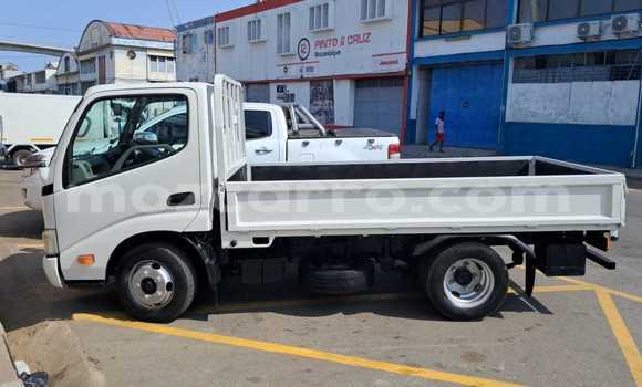 Comprar Novo Toyota Dyna Branco Caminhão em Maputo em Maputo Comprar Novo Toyota Dyna Branco Caminhão em Maputo em Maputo