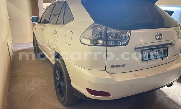 Comprar Usado Toyota Harrier Branco Carro em Maputo em Maputo Comprar Usado Toyota Harrier Branco Carro em Maputo em Maputo