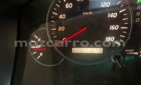 Buy Used Toyota Land Cruiser Prado White Car in Maputo in Maputo Buy Used Toyota Land Cruiser Prado White Car in Maputo in Maputo