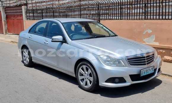 Buy Used Mercedes-Benz C180 coupe Silver Car in Maputo in Maputo Buy Used Mercedes-Benz C180 coupe Silver Car in Maputo in Maputo