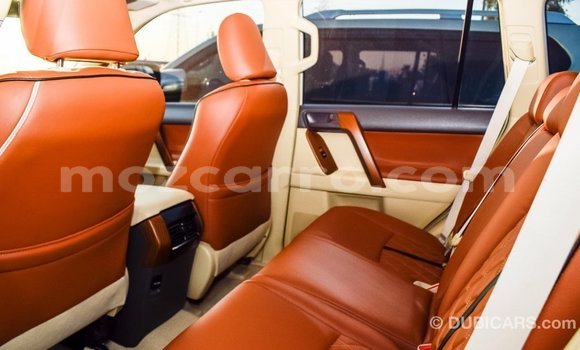 Nunua Imported Toyota Prado Nyeupe Gari ndani ya Import - Dubai nchini Cabo Delgado Nunua Imported Toyota Prado Nyeupe Gari ndani ya Import - Dubai nchini Cabo Delgado