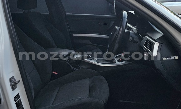 Comprar Usado BMW 3-Series Branco Carro em Maputo em Maputo Comprar Usado BMW 3-Series Branco Carro em Maputo em Maputo