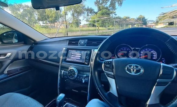 Tenga Tsaru Toyota Mark X Chena Mota in Maputo in Maputo Tenga Tsaru Toyota Mark X Chena Mota in Maputo in Maputo