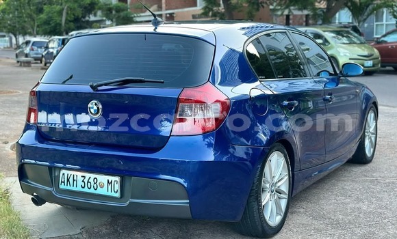 Comprar Usado BMW 2-Series Azul Carro em Maputo em Maputo Comprar Usado BMW 2-Series Azul Carro em Maputo em Maputo