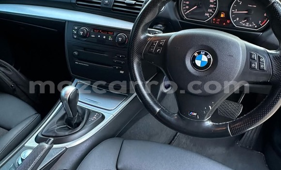 Comprar Usado BMW 2-Series Azul Carro em Maputo em Maputo Comprar Usado BMW 2-Series Azul Carro em Maputo em Maputo